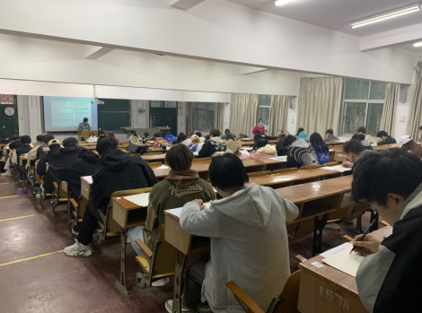 全日制自考助學班工作總結 為學生夢想護航 ——武漢長江教育專修學院紀實